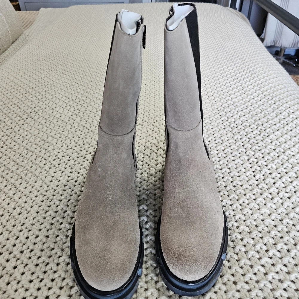 Free People Brooks Lug Chelsea Boots. Size 39 - US 9, NIB - Picture 9 of 16